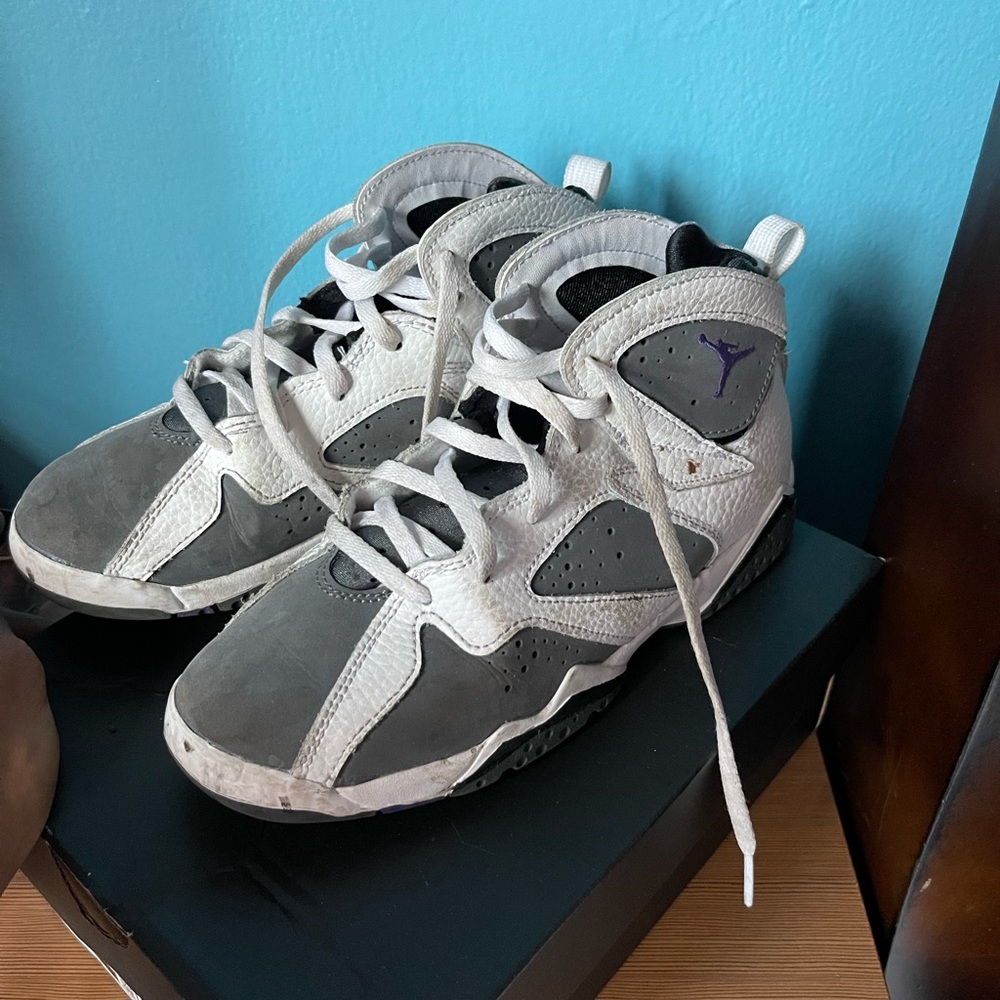 Jordan Flint 7s Little Kids 💜💜